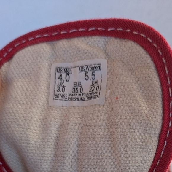 Vans Ol Skool low suede w red and white checks, used good condition - Picture 5 of 6